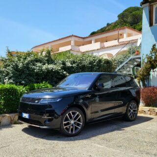 NEW Range Rover Sport 
#Autobiography
#Italy
#sardinia
#costasmeralda 
#portocervo 
#portorotondo
#poltuquatu
#sanpantaleo
#olbiaairport #convertible 
#convertiblecars 
#sportcar
#sportcarrental 
#sportcarhire
#luxurycars 
#luxurycarhire
#topservicerent
