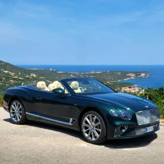 NEW Bentley Continental GTC
#bentleycontinentalGTC
#Italy
#sardinia
#costasmeralda 
#portocervo 
#portorotondo
#poltuquatu
#sanpantaleo
#olbiaairport #convertible 
#convertiblecars 
#sportcar
#sportcarrental 
#sportcarhire
#luxurycars 
#luxurycarhire
#topservicerent